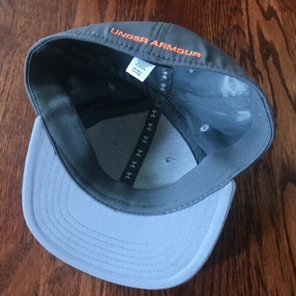 Under Armour Hat Baseball Cap Youth Gray Orange Sz. S/M SM/MD EUC EXCELLENT COND - Picture 5 of 5